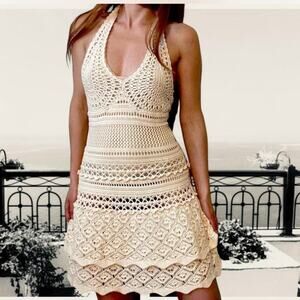 Cream crochet halter neck mini dress Sz Junior small